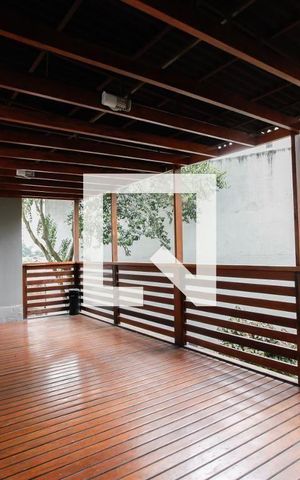 Apartamento à venda com 74m², 3 quartos e 1 vaga Apartamento à venda com 74m², 3 quartos e 1 vagaÁrea comum