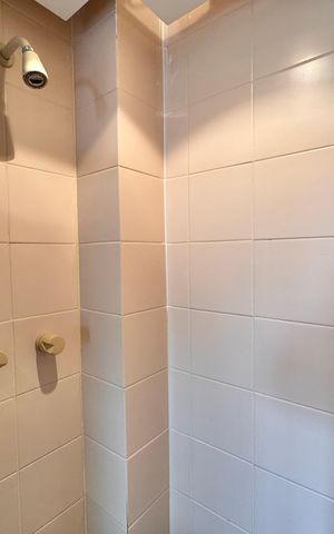 Apartamento à venda com 365m², 4 quartos e 1 vagaSuíte 3 - Banheiro