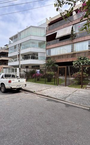 Apartamento à venda com 365m², 4 quartos e 1 vagaFachada