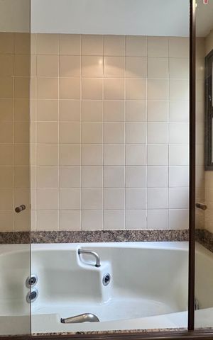 Apartamento à venda com 365m², 4 quartos e 1 vagaSuíte 1 - Banheiro