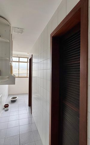 Apartamento à venda com 365m², 4 quartos e 1 vagaÁrea de Serviço