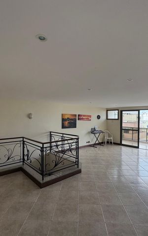 Apartamento à venda com 365m², 4 quartos e 1 vagaSalão (segundo andar)