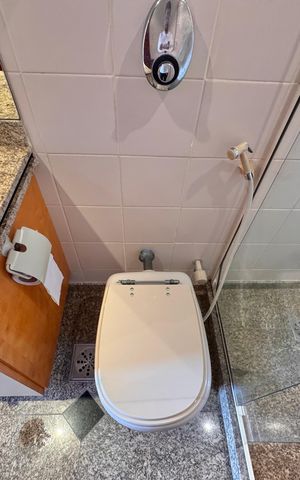 Apartamento à venda com 365m², 4 quartos e 1 vagaSuíte 3 - Banheiro