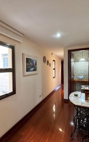 Apartamento à venda com 365m², 4 quartos e 1 vagaHall Entrada