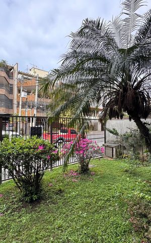Apartamento à venda com 365m², 4 quartos e 1 vagaÁrea externa
