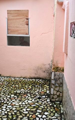 Casa para alugar com 54m², 2 quartos e sem vaga Casa para alugar com 54m², 2 quartos e sem vagaÁrea externa