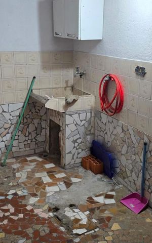 Casa para alugar com 54m², 2 quartos e sem vaga Casa para alugar com 54m², 2 quartos e sem vagaÁrea de serviço