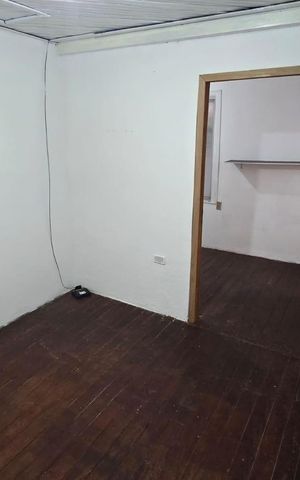 Casa para alugar com 54m², 2 quartos e sem vaga Casa para alugar com 54m², 2 quartos e sem vagaQuarto