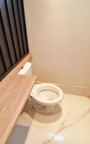 Casa de condomínio à venda com 100m², 3 quartos e 1 vagaLavabo