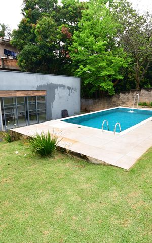 Casa de condomínio à venda com 100m², 3 quartos e 1 vagaÁrea comum - Piscina