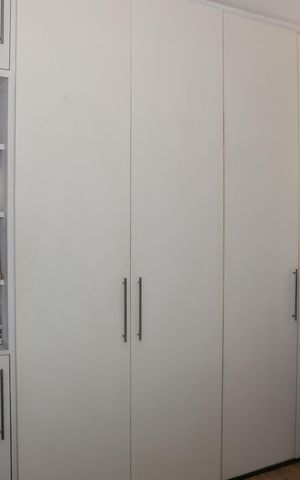 Casa à venda com 300m², 3 quartos e 2 vagas Casa à venda com 300m², 3 quartos e 2 vagasQuarto 2