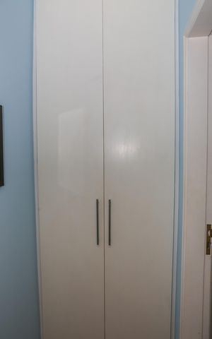 Casa à venda com 300m², 3 quartos e 2 vagas Casa à venda com 300m², 3 quartos e 2 vagasQuarto 2