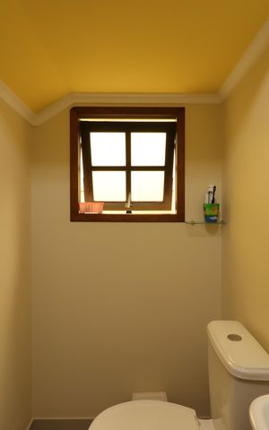 Casa à venda com 234m², 3 quartos e 2 vagasLavabo 1