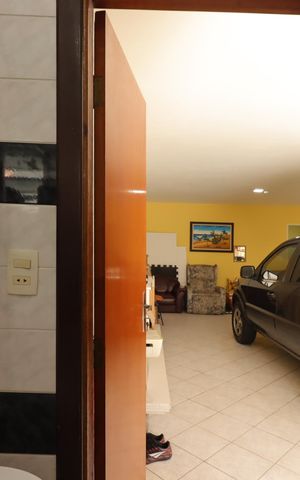 Casa à venda com 234m², 3 quartos e 2 vagasLavabo 2