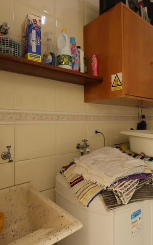 Casa à venda com 234m², 3 quartos e 2 vagasÁrea de Serviço