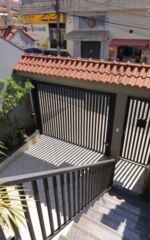 Casa à venda com 234m², 3 quartos e 2 vagasEntrada