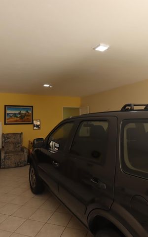 Casa à venda com 234m², 3 quartos e 2 vagasGaragem