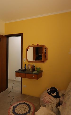 Casa à venda com 234m², 3 quartos e 2 vagasQuarto 2