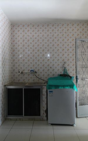 Casa de condomínio à venda com 168m², 2 quartos e 1 vagaÁrea de Serviço