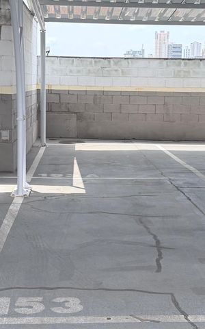 Apartamento à venda com 76m², 3 quartos e 2 vagas Apartamento à venda com 76m², 3 quartos e 2 vagasGaragem