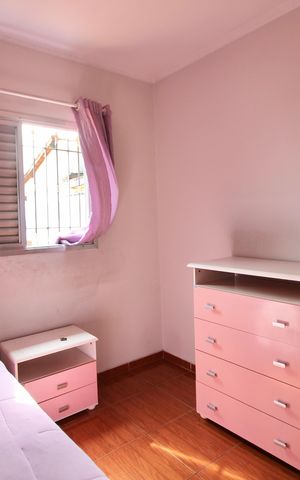Casa à venda com 100m², 3 quartos e 2 vagas Casa à venda com 100m², 3 quartos e 2 vagasQuarto 2