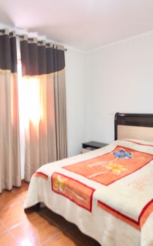 Casa à venda com 100m², 3 quartos e 2 vagas Casa à venda com 100m², 3 quartos e 2 vagasQuarto 1