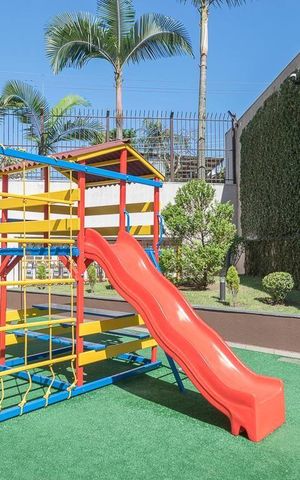 Apartamento à venda com 110m², 3 quartos e 2 vagas Apartamento à venda com 110m², 3 quartos e 2 vagasÁrea comum - Playground