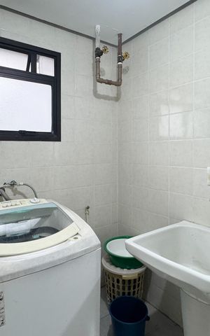 Apartamento à venda com 110m², 3 quartos e 2 vagas Apartamento à venda com 110m², 3 quartos e 2 vagasÁrea de Serviço