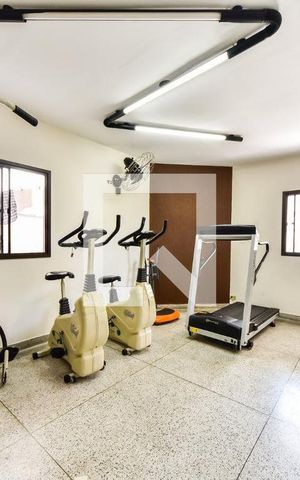 Apartamento à venda com 110m², 3 quartos e 2 vagas Apartamento à venda com 110m², 3 quartos e 2 vagasÁrea comum - Academia