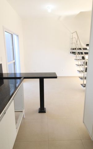 Casa de condomínio para alugar com 84m², 2 quartos e 2 vagasCozinha