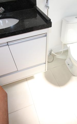 Casa de condomínio para alugar com 84m², 2 quartos e 2 vagasBanheiro