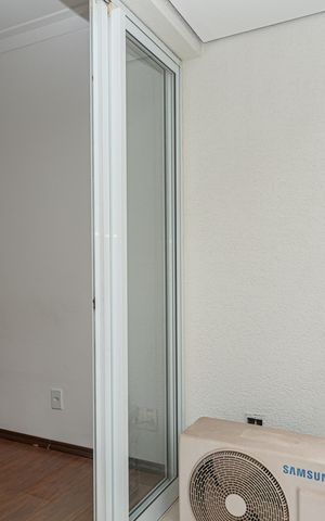 Apartamento à venda com 57m², 2 quartos e 1 vaga Apartamento à venda com 57m², 2 quartos e 1 vagaVaranda da Sala