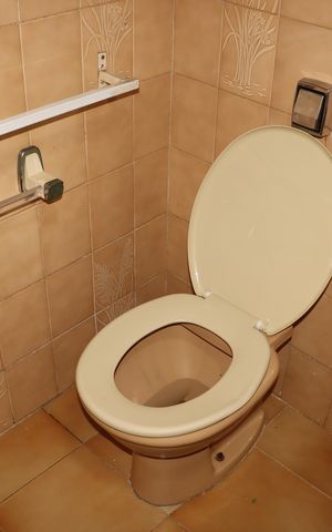 Casa para alugar com 126m², 3 quartos e 2 vagasBanheiro social