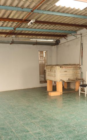 Casa para alugar com 126m², 3 quartos e 2 vagasÁrea externa