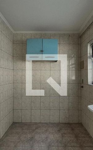 Casa para alugar com 100m², 2 quartos e sem vaga