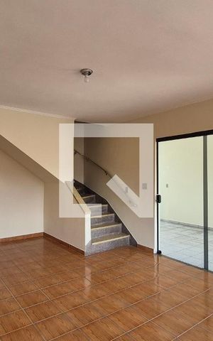 Casa para alugar com 100m², 2 quartos e sem vaga