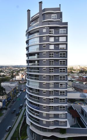 Apartamento para alugar com 249m², 3 quartos e 2 vagasSacada da Sala