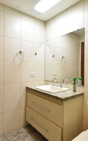 Apartamento para alugar com 249m², 3 quartos e 2 vagasBanheiro 2