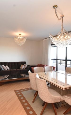 Apartamento para alugar com 249m², 3 quartos e 2 vagasSala