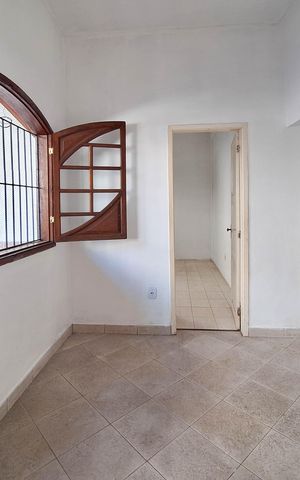 Casa para alugar com 60m², 1 quarto e sem vaga Casa para alugar com 60m², 1 quarto e sem vagaSala