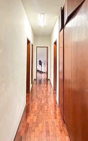 Casa à venda com 6950m², 3 quartos e 10 vagas