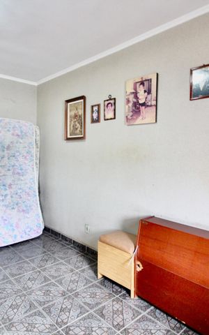 Casa para alugar com 175m², 4 quartos e 2 vagas Casa para alugar com 175m², 4 quartos e 2 vagasQuarto 1