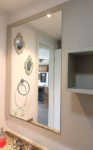 Apartamento à venda com 82m², 2 quartos e 1 vagaBanheiro Social