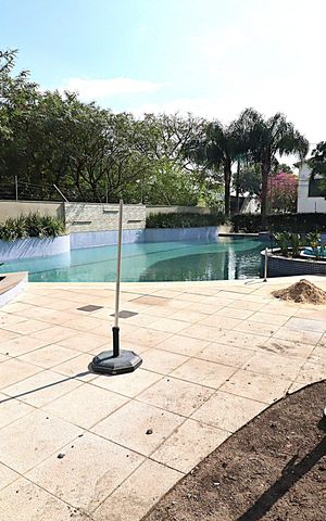 Apartamento à venda com 82m², 2 quartos e 1 vagaÁrea comum - Piscina