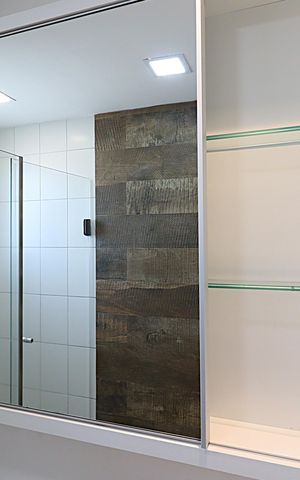 Apartamento à venda com 82m², 2 quartos e 1 vagaBanheiro da Suíte