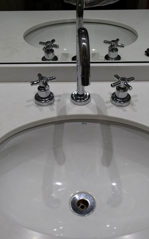 Apartamento à venda com 224m², 4 quartos e 2 vagasBanheiro da Suíte 2
