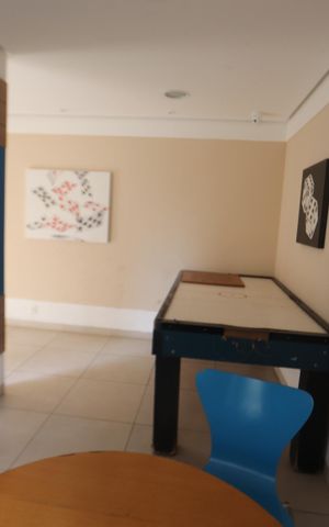 Apartamento à venda com 58m², 3 quartos e sem vagaÁrea comum - Sala de Jogos