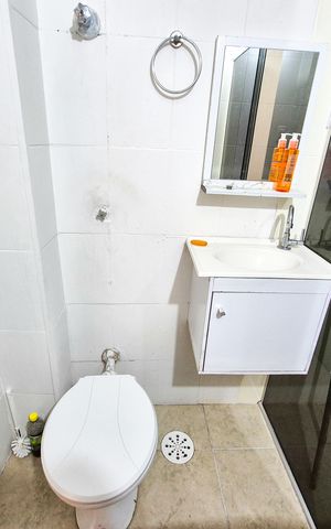 Studio para alugar com 30m², 1 quarto e sem vaga Studio para alugar com 30m², 1 quarto e sem vagaBanheiro Social