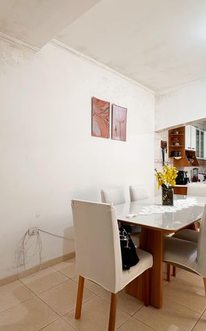 Casa à venda com 250m², 6 quartos e 2 vagasCopa