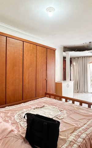 Casa à venda com 250m², 6 quartos e 2 vagasQuarto 1
